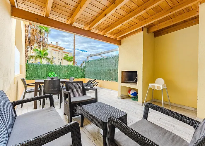 公寓 In Mareverde Complex 阿德耶