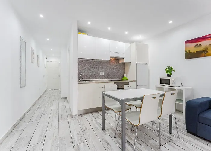 شقة In Mareverde Complex أذيخي